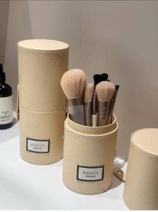 Набір пензлів для макіяжу Gucci в тубусі - 8 шт