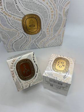 Подарунковий набір ароматичних свічок Diptyque Sapin & Coton з декоративною каруселлю, 2&times;70г